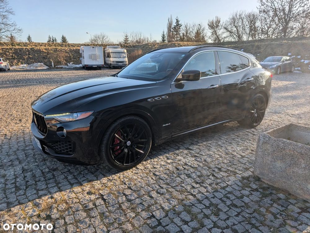 Maserati Levante S Q4 GranSport - 4