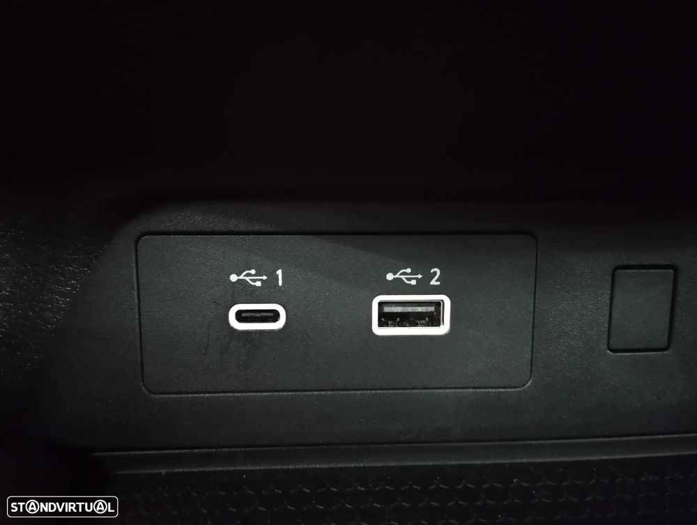 Nissan Juke 1.0 DIG-T Acenta+ DCT - 32