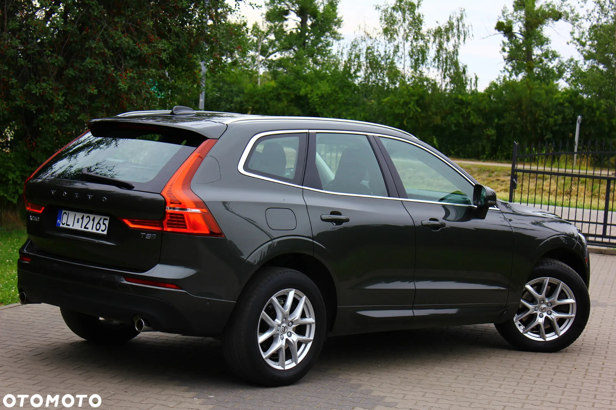 Volvo XC 60 T8 Twin Engine AWD Geartronic Momentum - 11