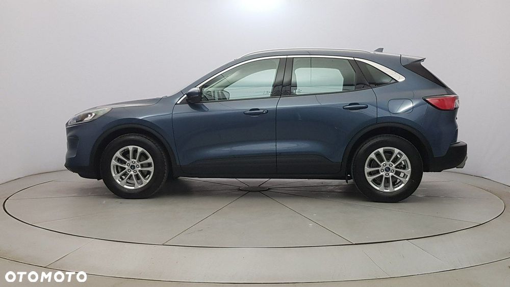 Ford Kuga - 4