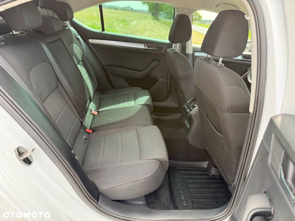 Skoda Superb 1.5 TSI Plug-in Hybrid Edition 130 DSG - 29