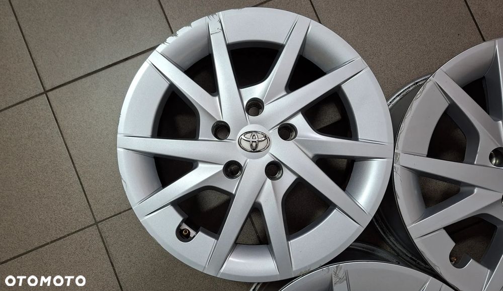 Felgi Aluminiowe 16 Toyota Prius Plus 5x114.3 39 - 5