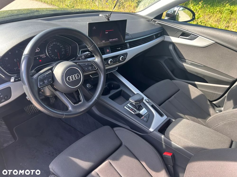 Audi A4 Avant - 10