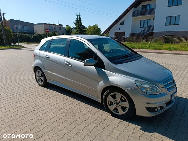 Mercedes-Benz Klasa B 200 CDI - 3