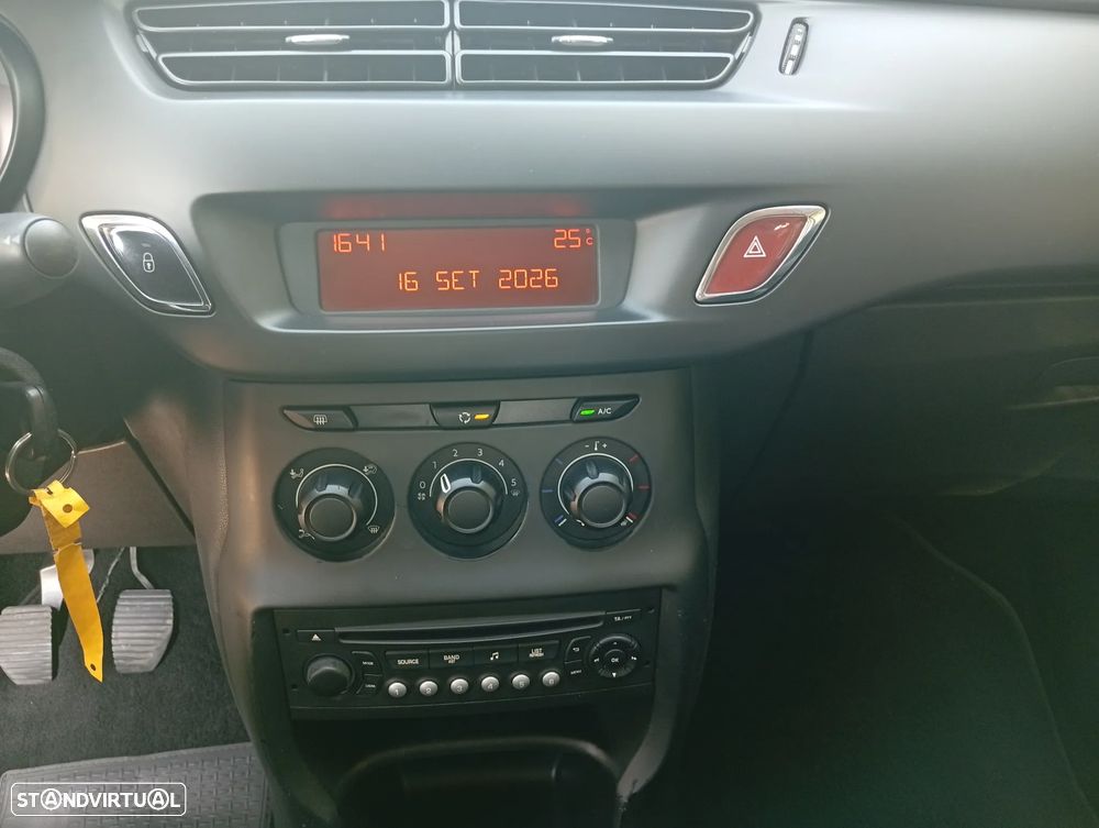 Citroën C3 1.4 HDI 2 LUGARES - 9