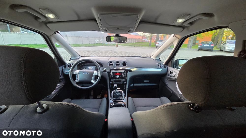 Ford S-Max 2.0 TDCi DPF Titanium - 13