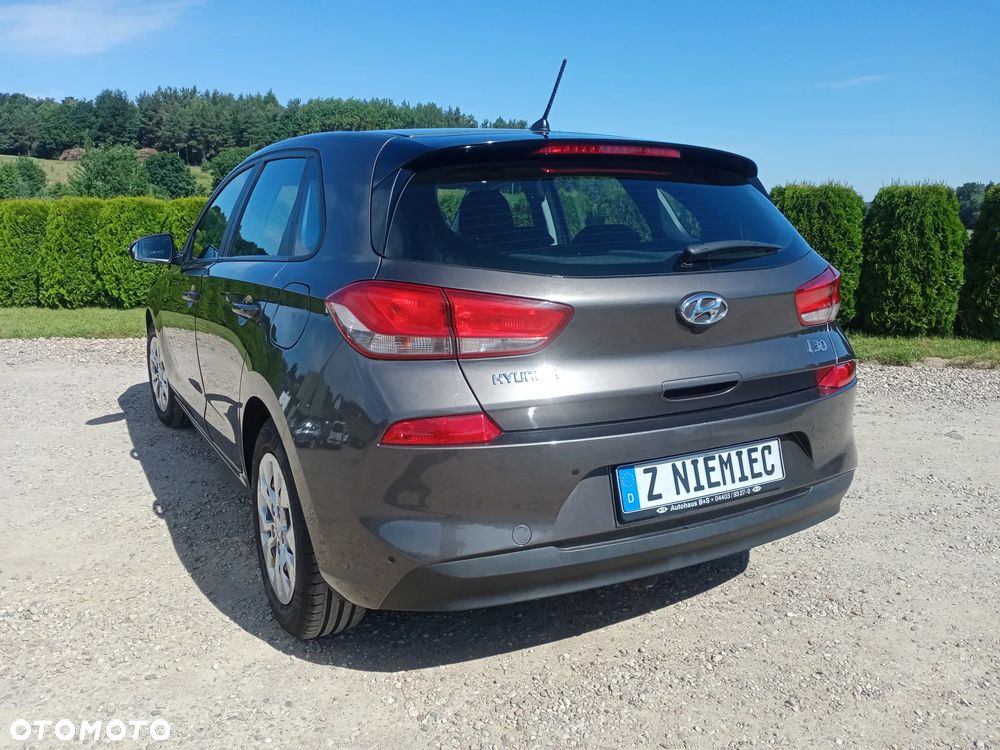 Hyundai i30 1.6 D Comfort - 3