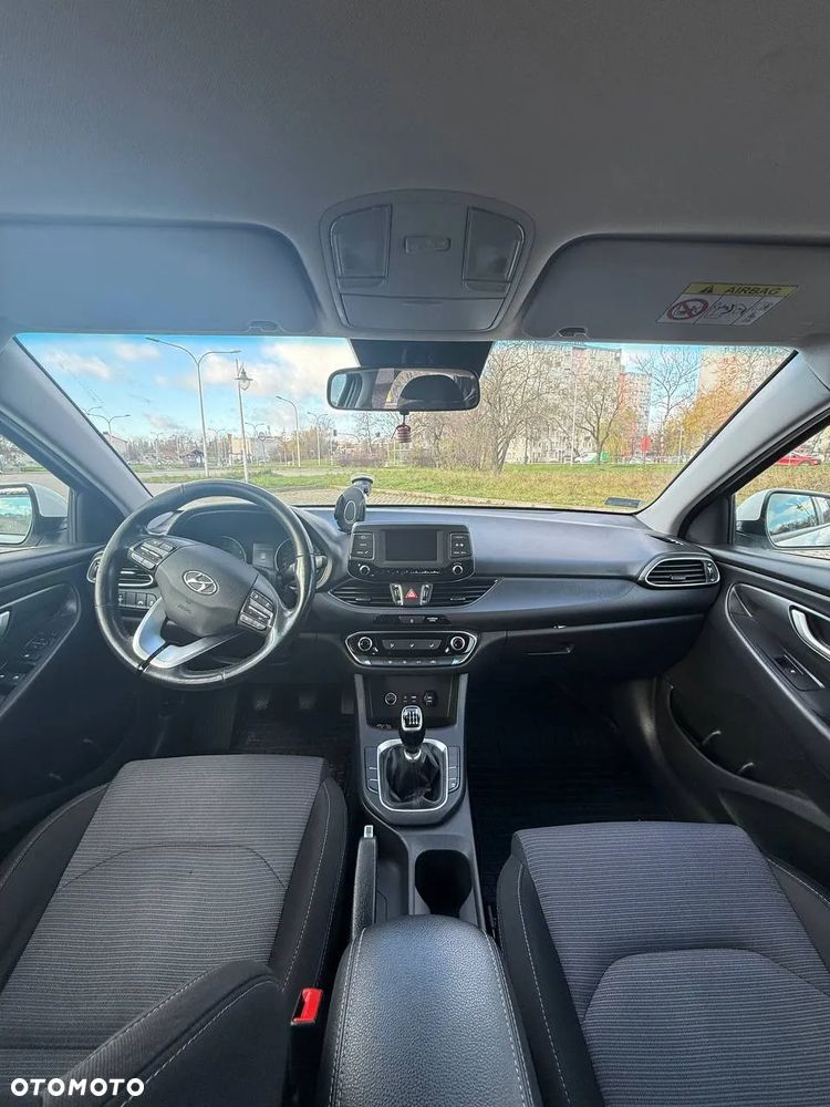 Hyundai i30 1.4 Base - 8