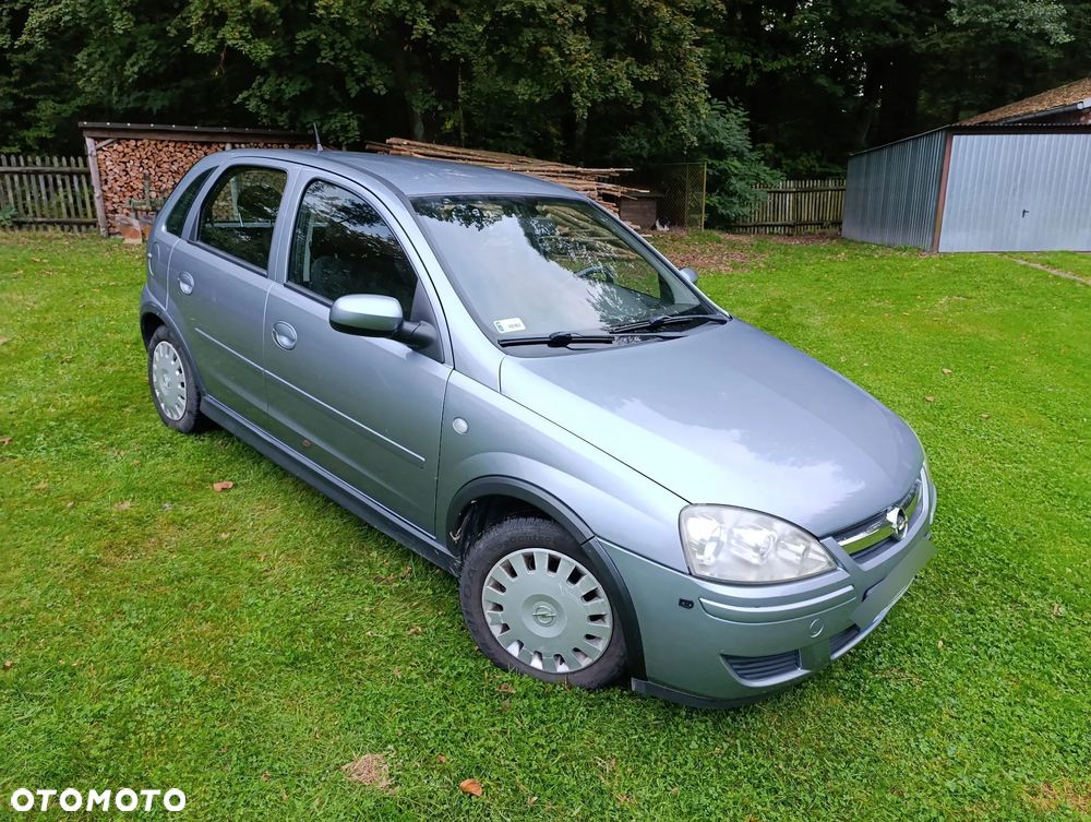 Opel Corsa 1.2 16V Cosmo - 1