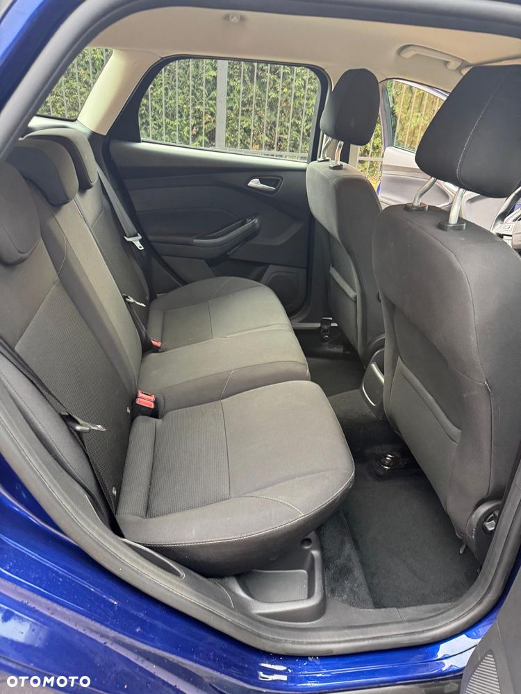 Ford Focus - 28