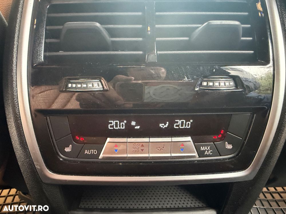 BMW X5 xDrive30d - 7