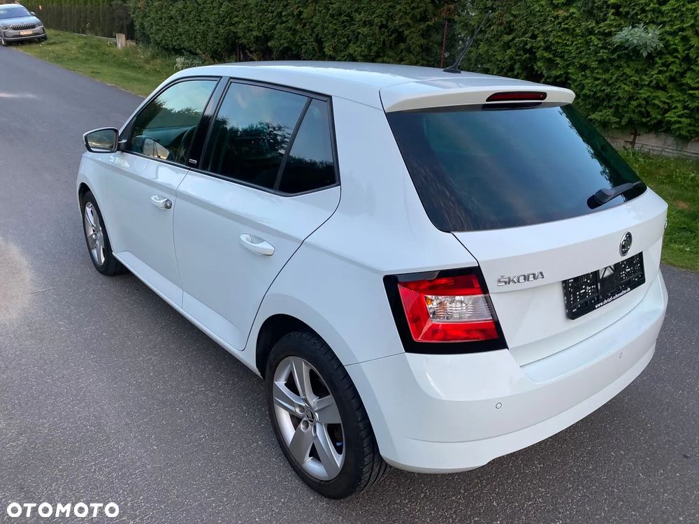 Skoda Fabia - 5