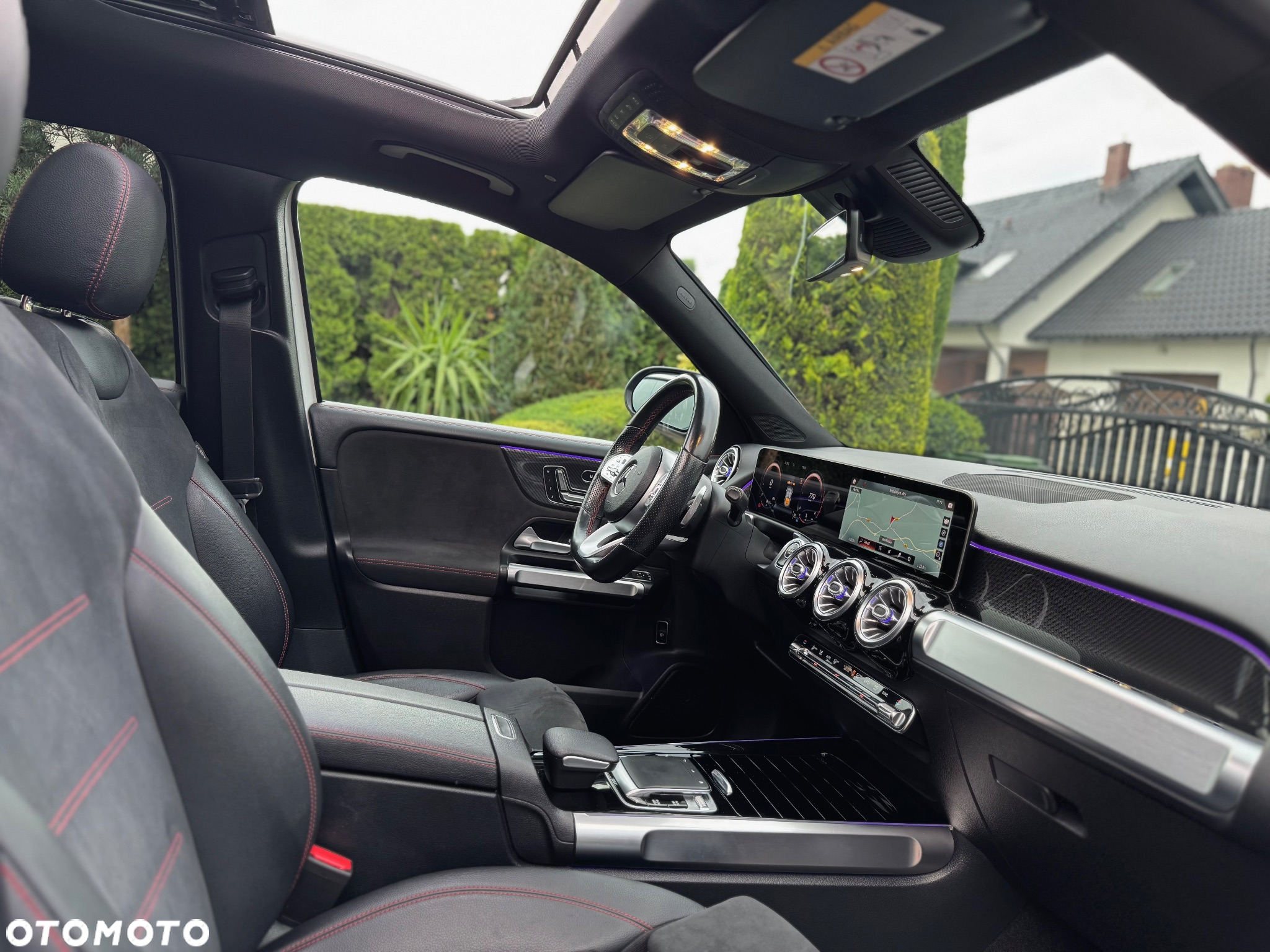 Mercedes-Benz GLB 200 d 4-Matic AMG Line 8G-DCT - 27