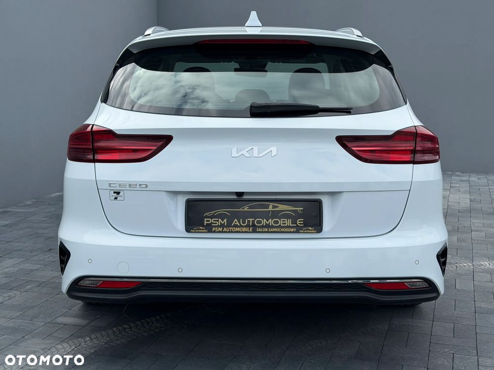 Kia Ceed 1.5 T-GDI M - 9