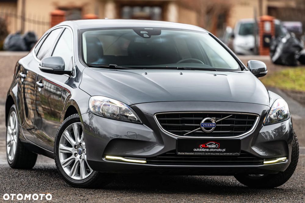 Volvo V40 D2 Momentum - 12