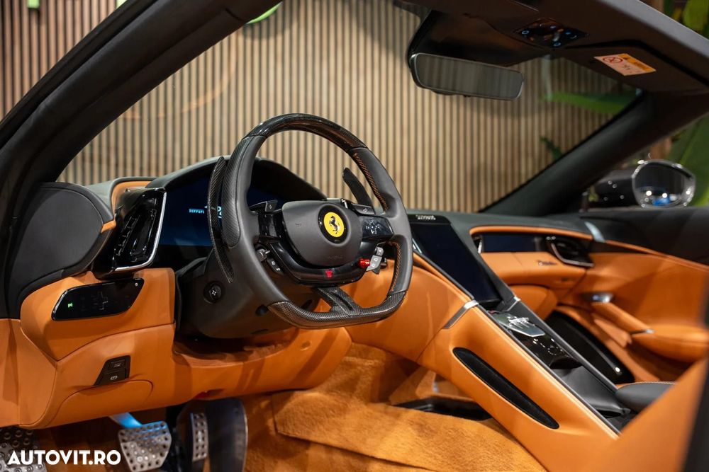 Ferrari Roma - 33