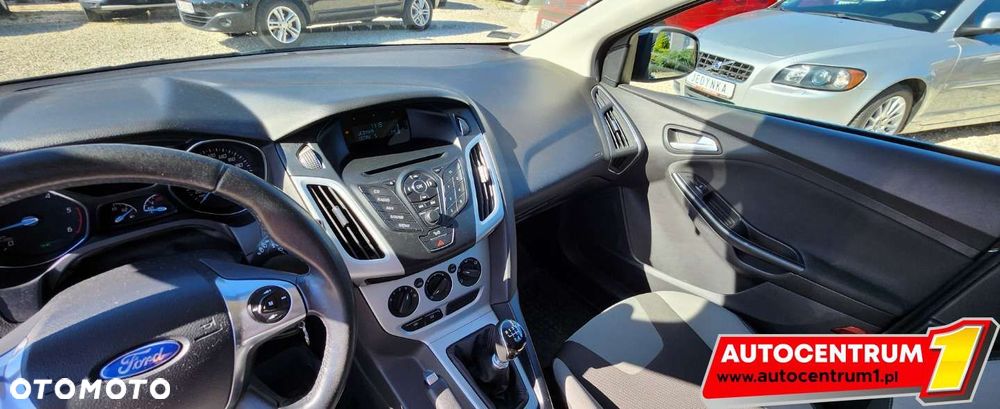 Ford Focus - 8