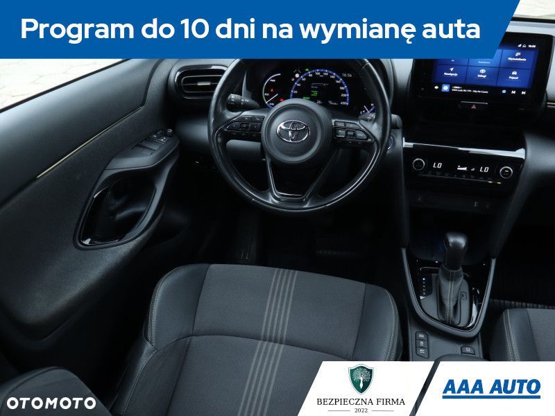 Toyota Yaris Cross - 9