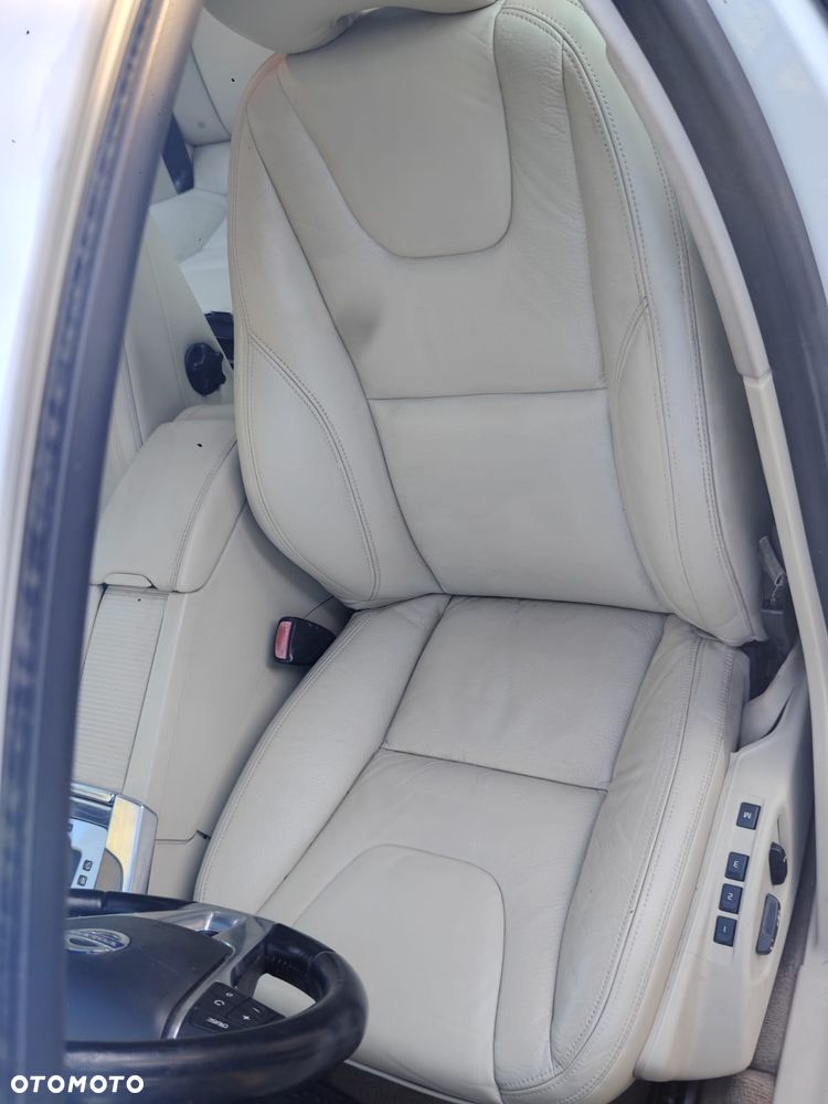 Volvo S60 2.5 T5 - 15