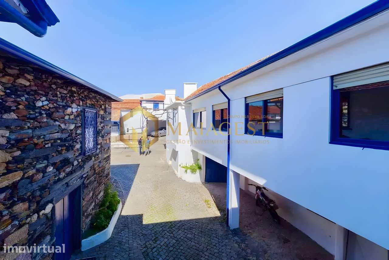 Quinta de Charme com 4.000 m² em Aguiar de Sousa - Grande imagem: 2/12