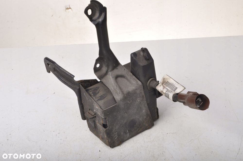 VOLVO S40 II V50 AKUMULATOR START STOP 31296667 UCHWYT - 2