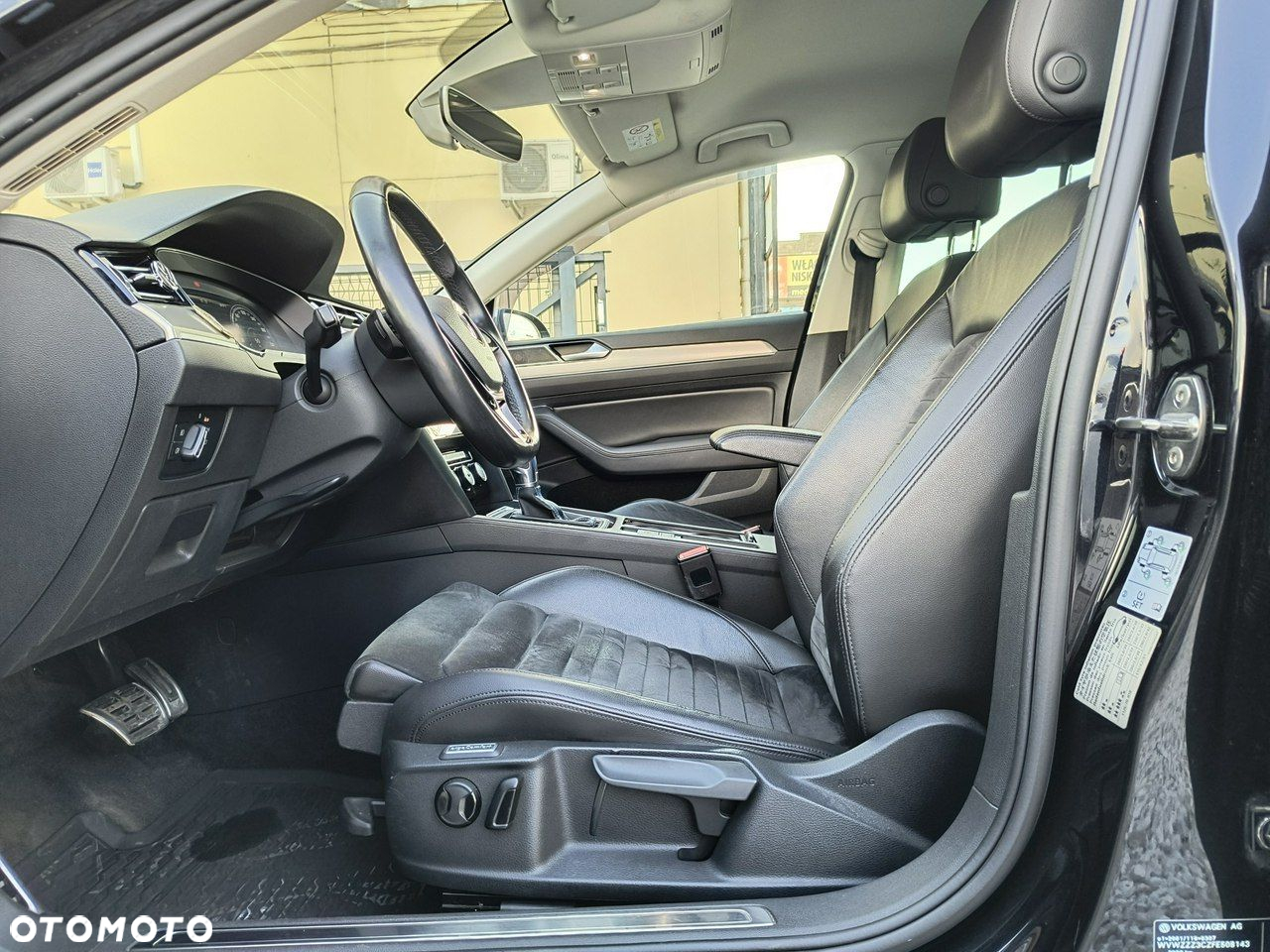 Volkswagen Passat 1.8 TSI BMT Highline DSG - 11