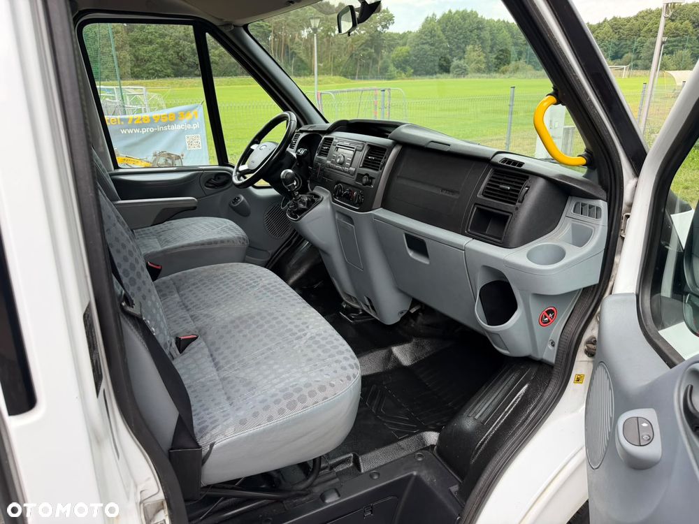 Ford Transit - 6