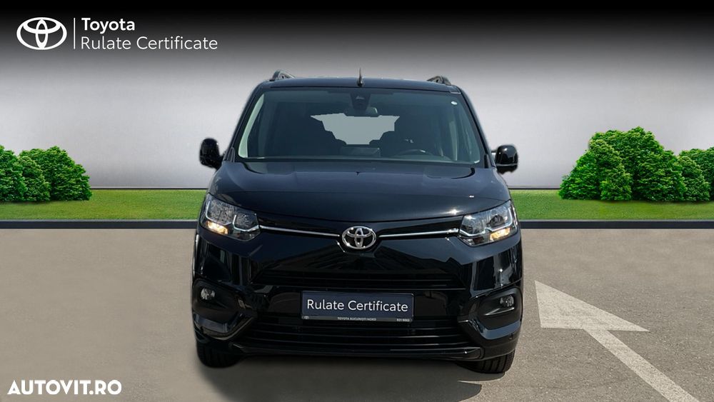 Toyota Proace 136 CP 50 kWh L2 6+1 Family+ - 6