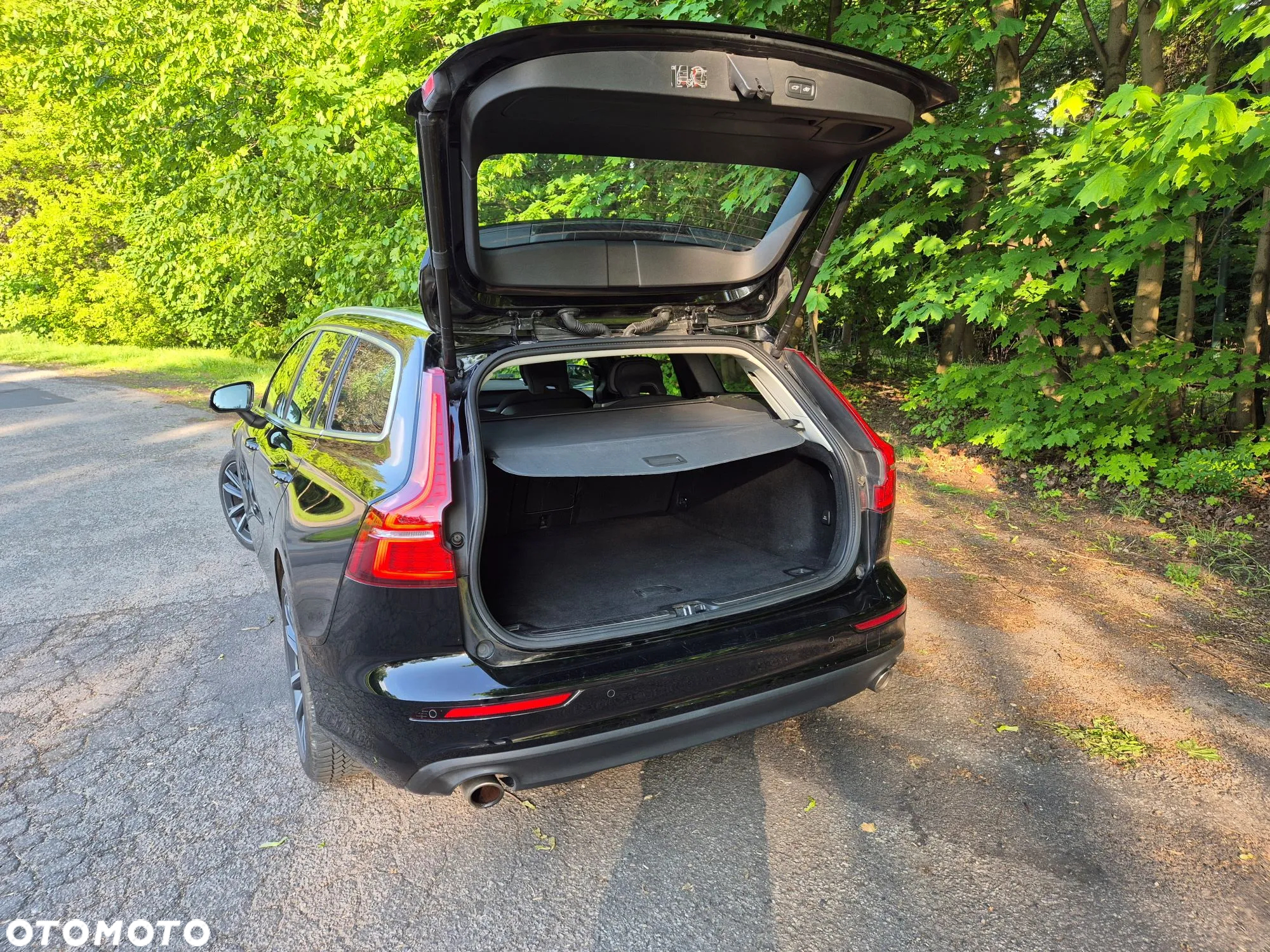 Volvo V60 B4 B Momentum Pro - 13