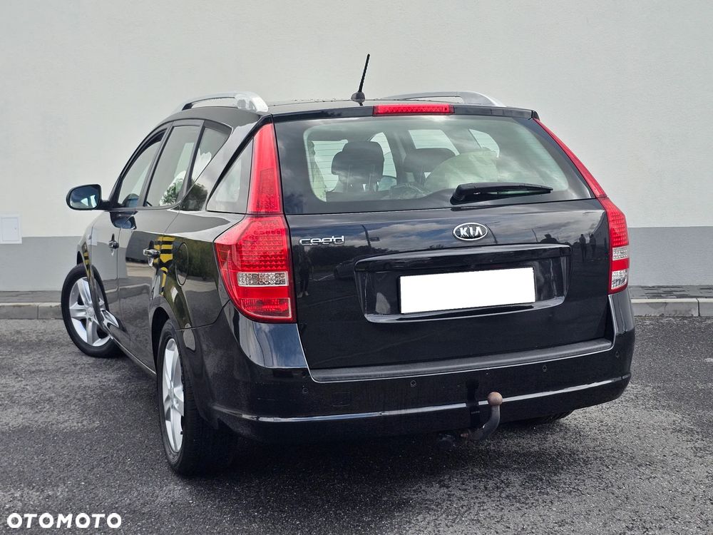 Kia Ceed 1.4 CVVT Attract - 5