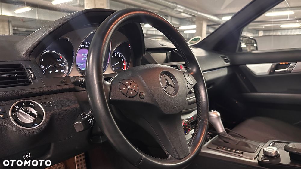 Mercedes-Benz Klasa C - 24