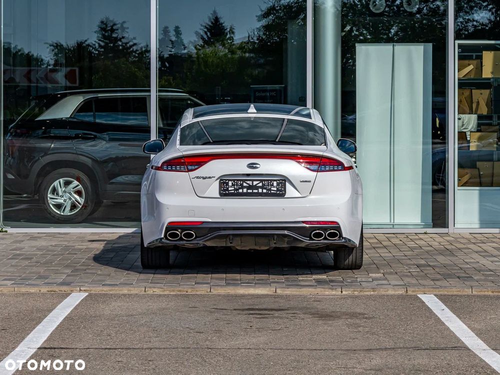 Kia Stinger 2.0 T-GDI GT Line - 6