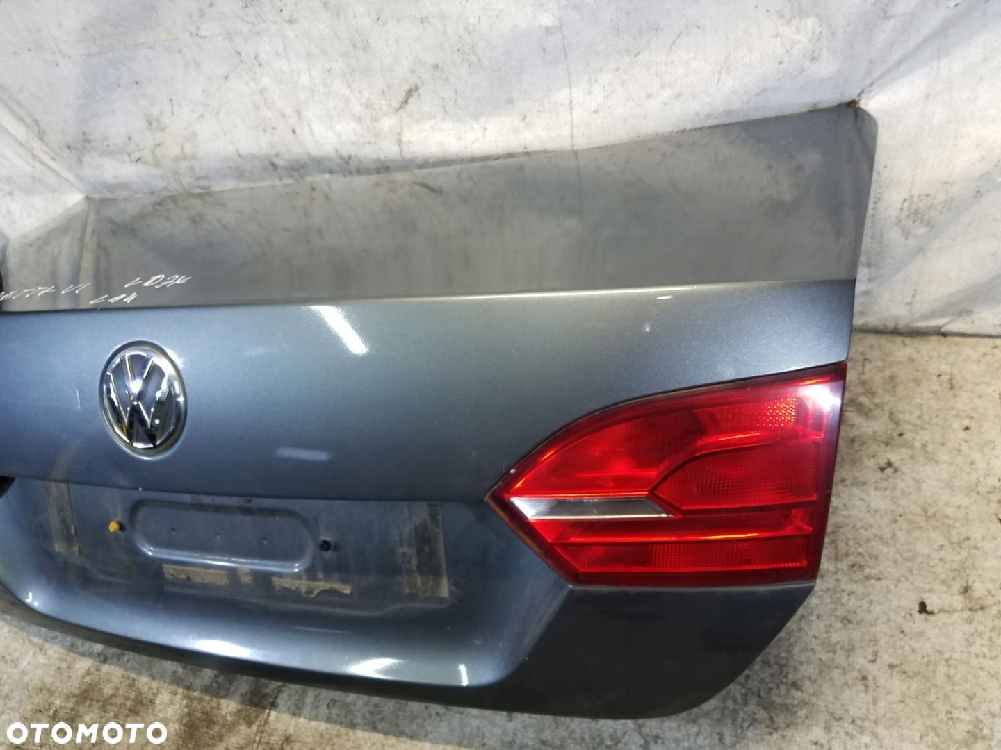 KLAPA BAGAŻNIKA TYŁ VW JETTA VI KOD LD7X - 4
