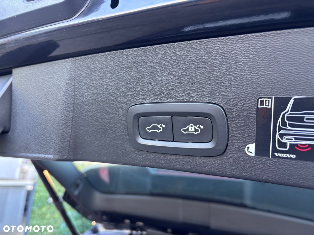 Volvo XC 40 D3 SCR Inscription - 36