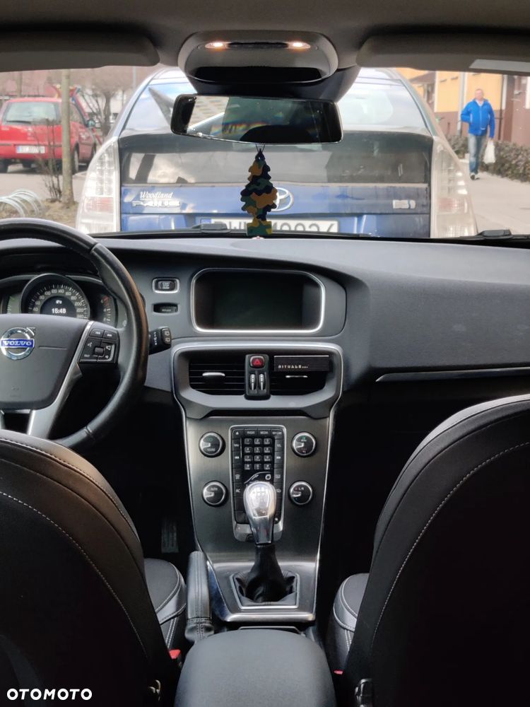 Volvo V40 D2 - 6
