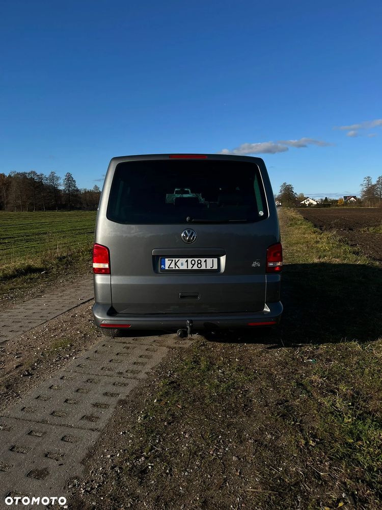 Volkswagen Multivan - 5