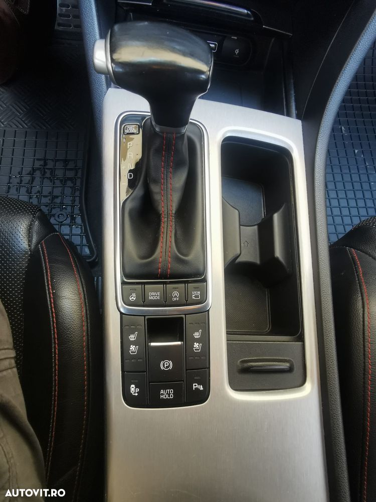 Kia Optima Sportswagon 1.7 DSL 7DCT GT Line - 8