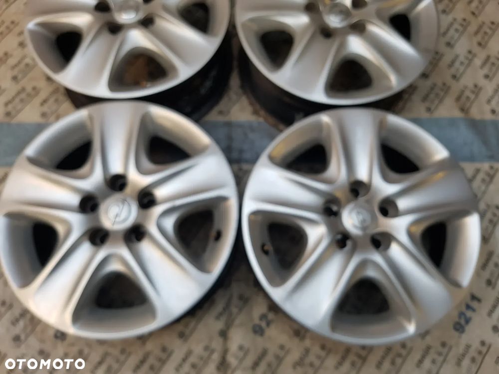 FELGI STALOWE+ KOŁPAKI  OPEL ASTRA H MERIVA B ZAFIRA B VECTRA C  5x110 6,5JX16 ET39 - 7