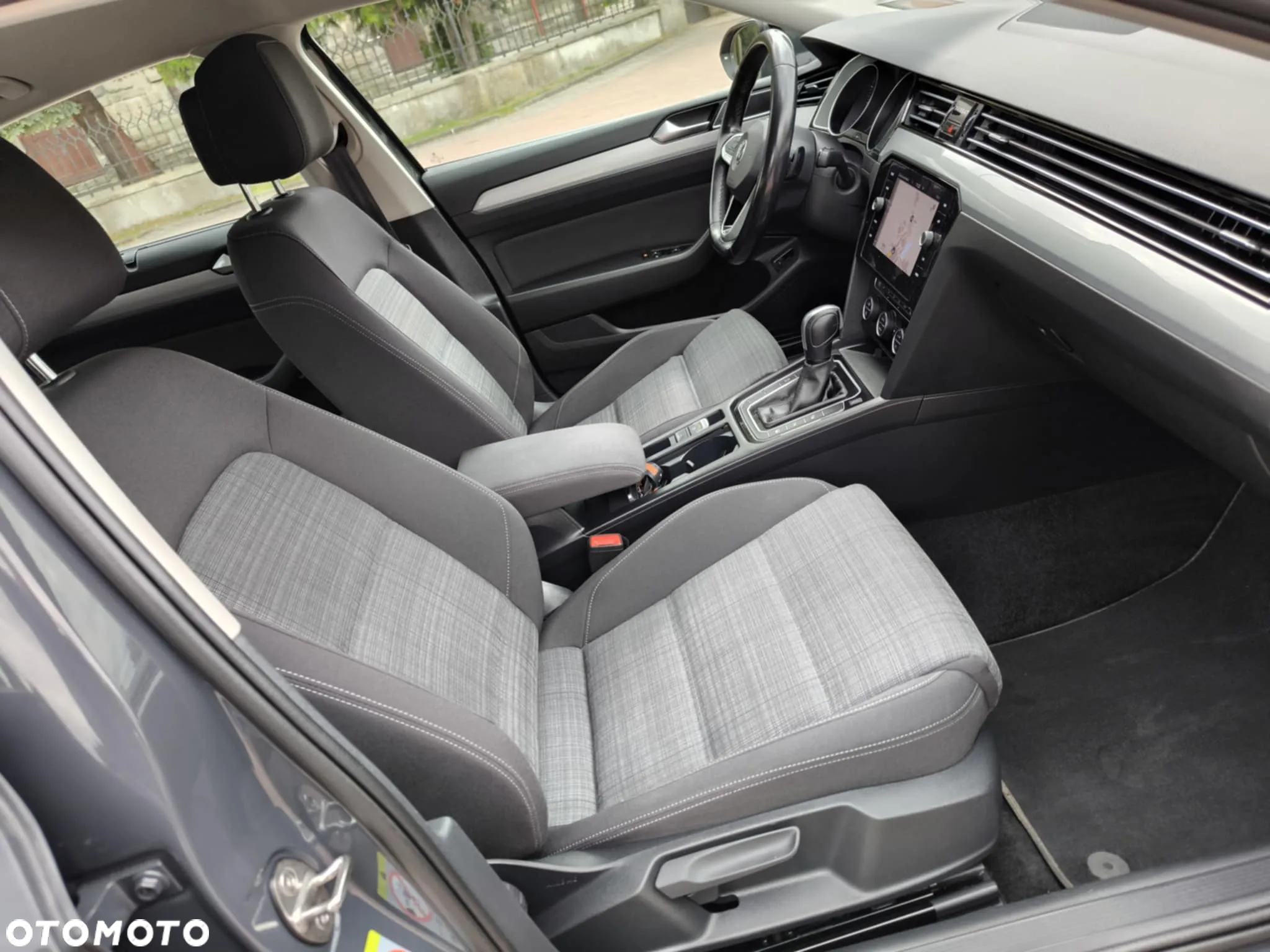 Volkswagen Passat 1.5 TSI EVO Highline DSG - 35