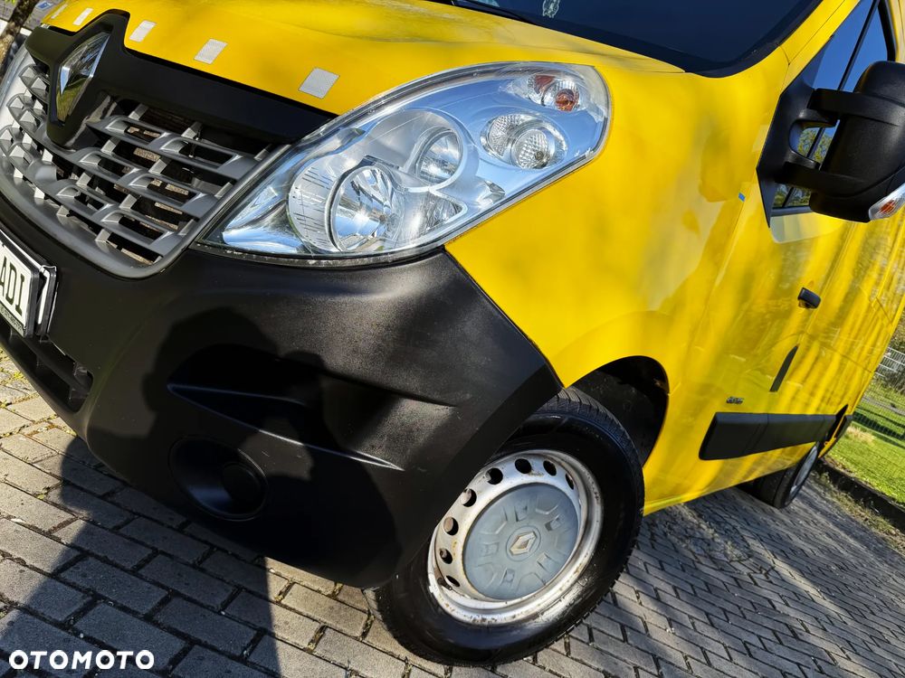 Renault MASTER L2H2 ŚREDNI KLIMA/NAWIGACJA/3osobowy - 39