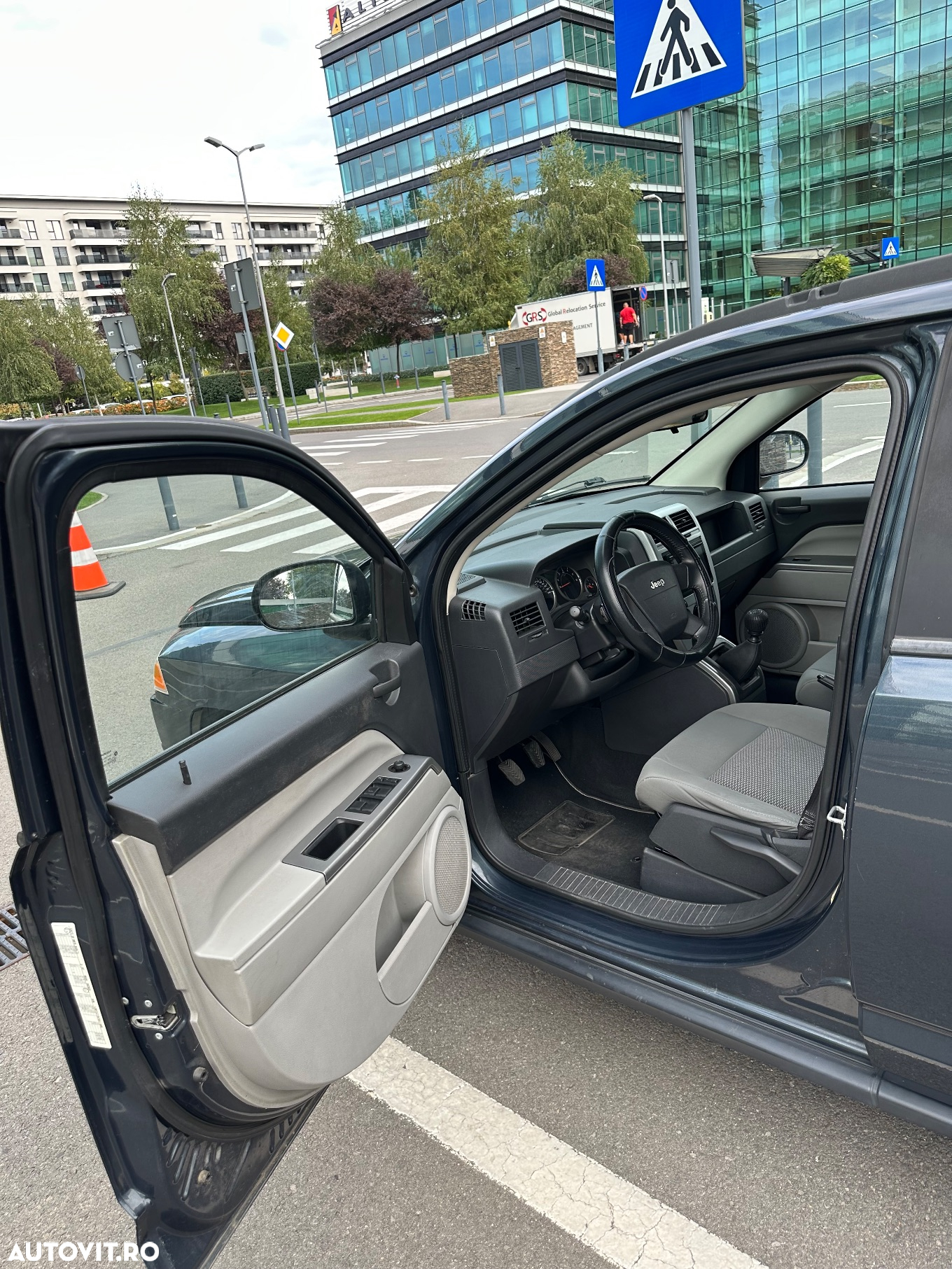 Jeep Compass - 9