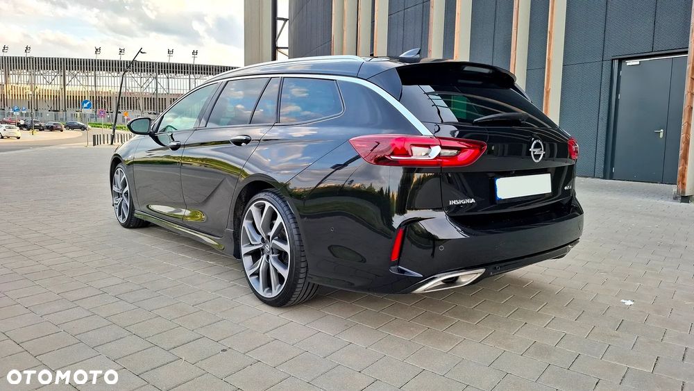 Opel Insignia 2.0 CDTI 4x4 GSi S&S - 14