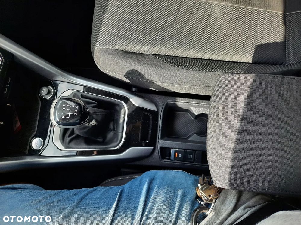 Volkswagen T-Roc 1.0 TSI Special Edition - 36