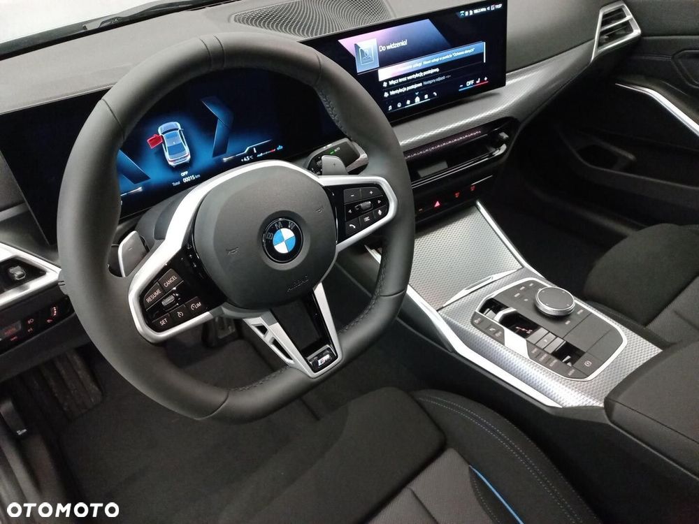 BMW Seria 3 318i M Sport - 11