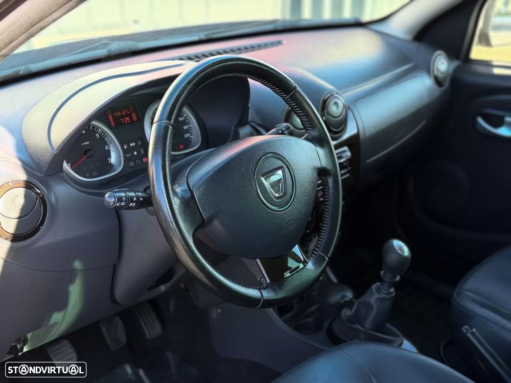 Dacia Duster 1.5 dCi Prestige — fotografia 7