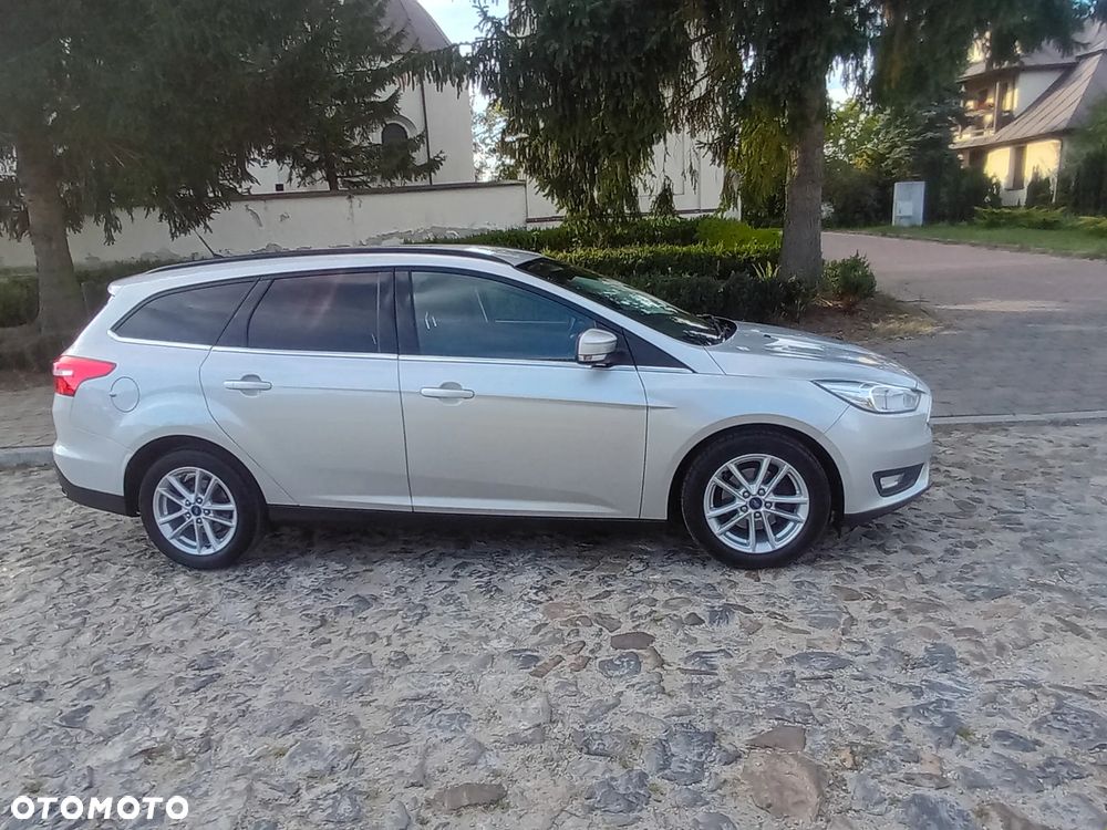 Ford Focus - 18