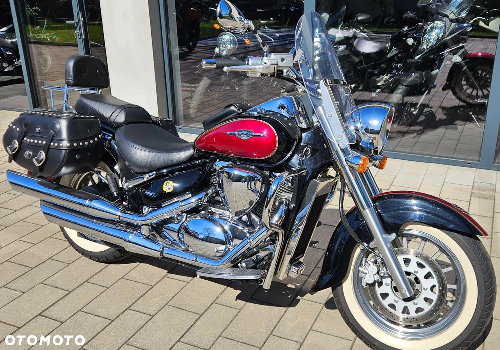Suzuki Intruder - 22
