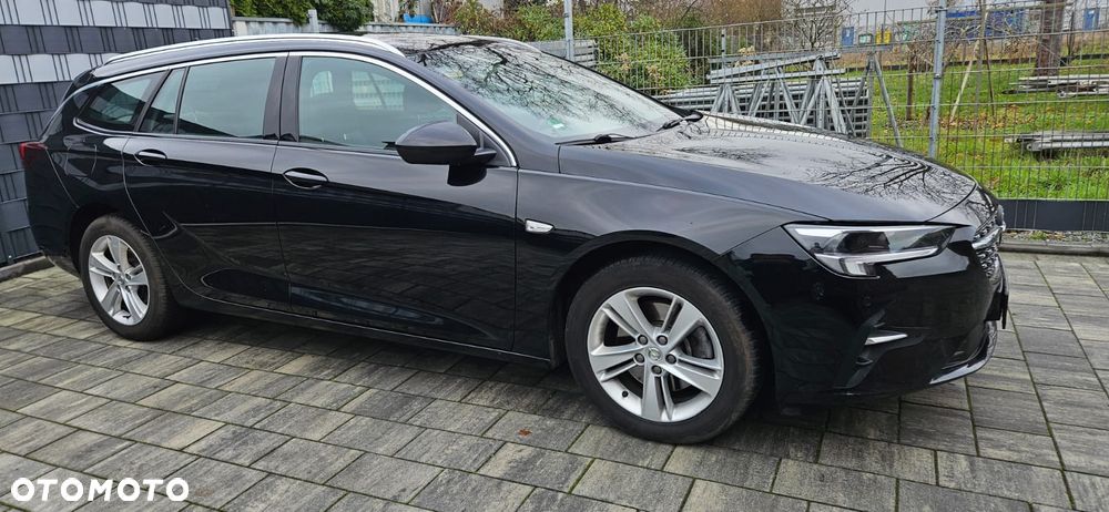 Opel Insignia - 1