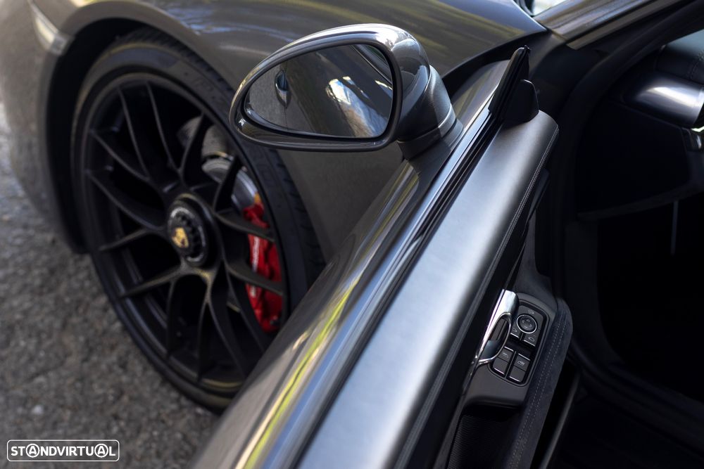 Porsche 911 (991) Carrera 4 GTS PDK - 8