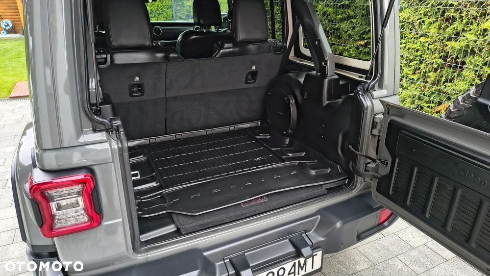 Jeep Wrangler Unlimited GME 2.0 Turbo Sahara - 30